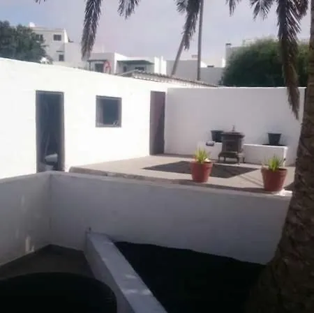 Sleeps 6 Pool Wifi Villa *